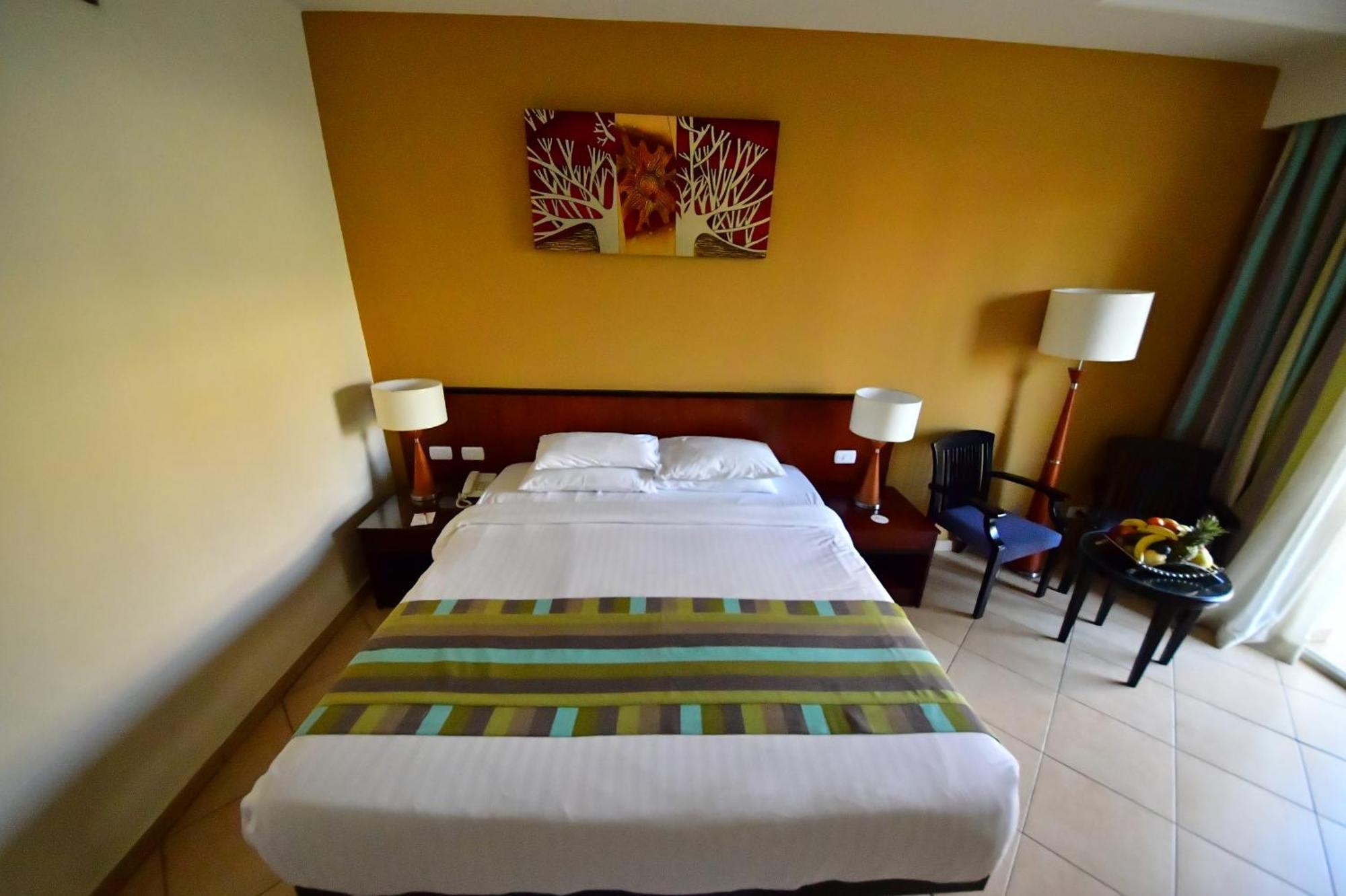 Hotel Xperience Kiroseiz AquaPark Premier-Naama Bay Sharm El-Sheikh Exterior foto A bedroom at the hotel