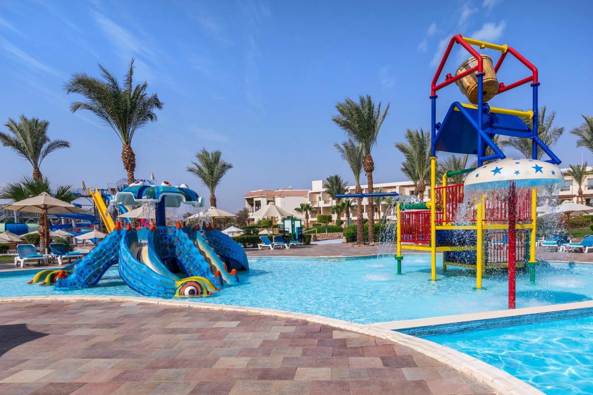 Hotel Xperience Kiroseiz AquaPark Premier-Naama Bay Sharm El-Sheikh Exterior foto Aqua Park at the Hilton Hurghada